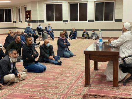 حورة: تستضيف محاضرة للشيخ رائد بدير 